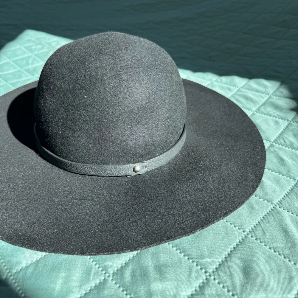 Black 100% Wool Wide Brim Floppy Hat Women One Size Minimalist Boho Fedora Chic